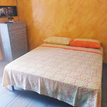 Dante Rooms Catania Bagian luar foto