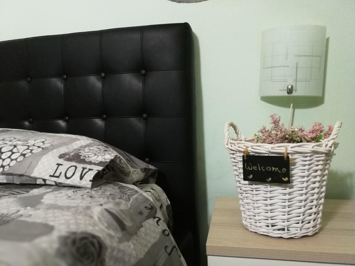 Dante Rooms Catania Bagian luar foto
