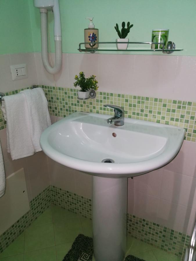 Dante Rooms Catania Bagian luar foto
