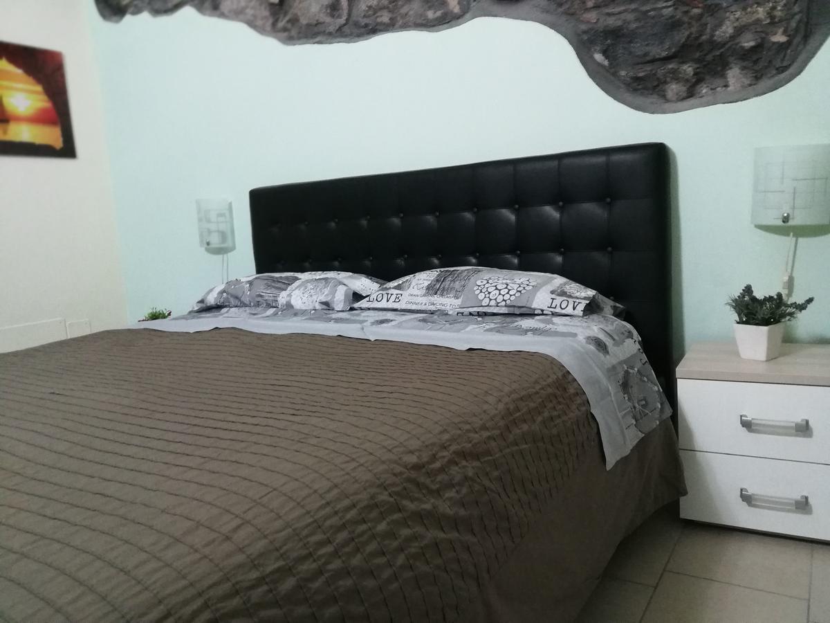 Dante Rooms Catania Bagian luar foto