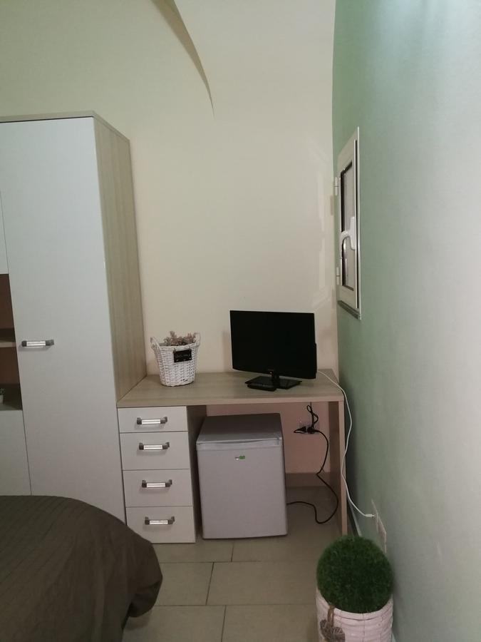 Dante Rooms Catania Bagian luar foto