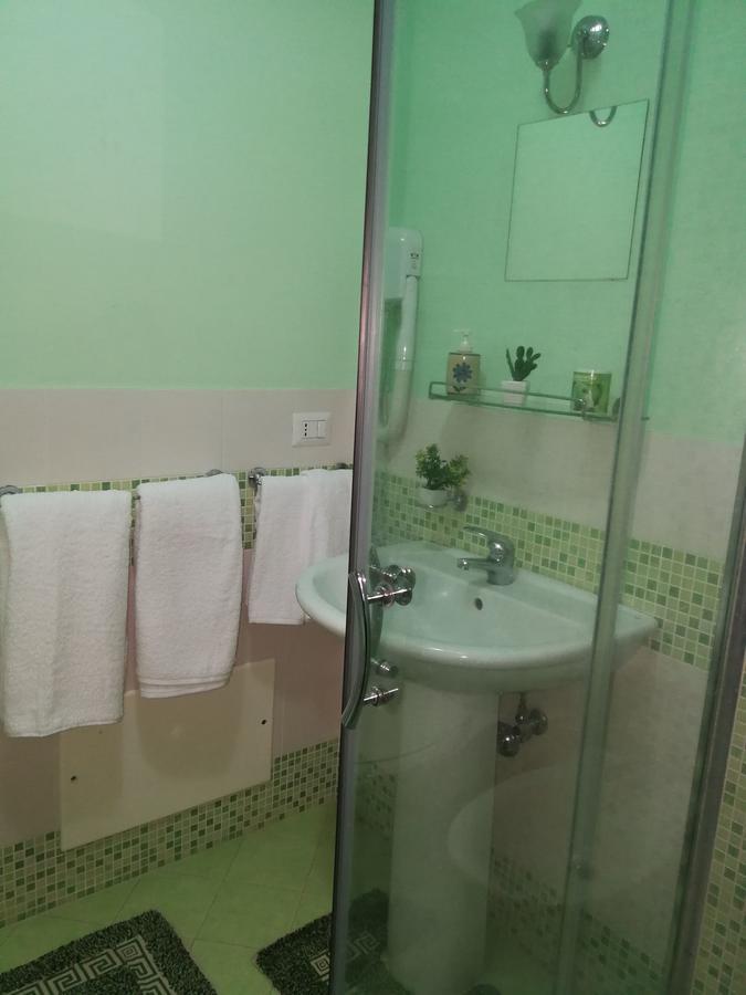Dante Rooms Catania Bagian luar foto